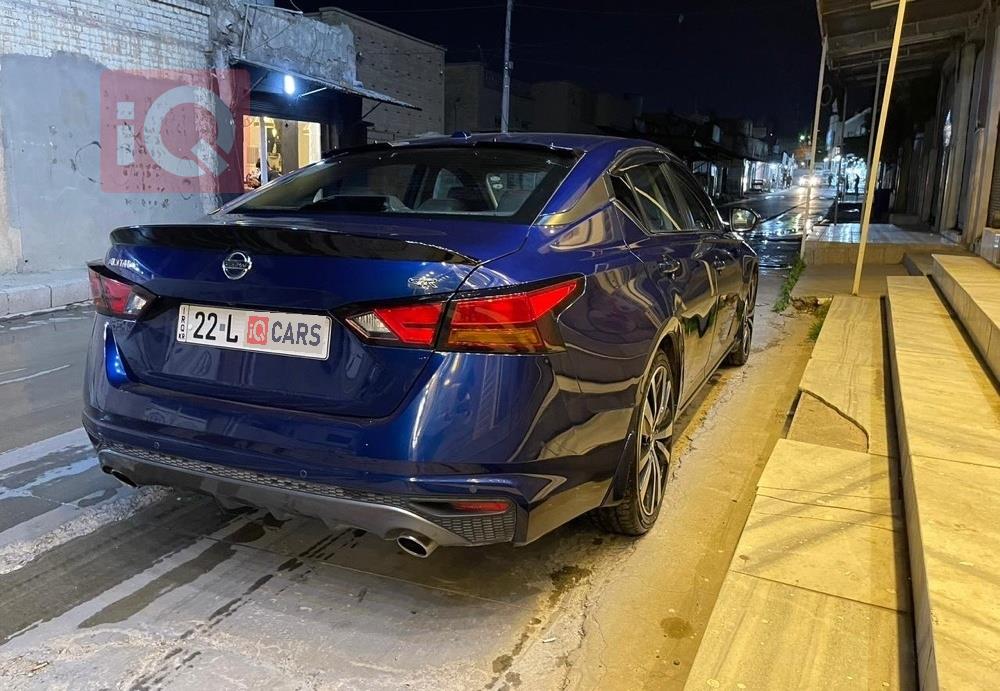 نیسان ئەلتیما